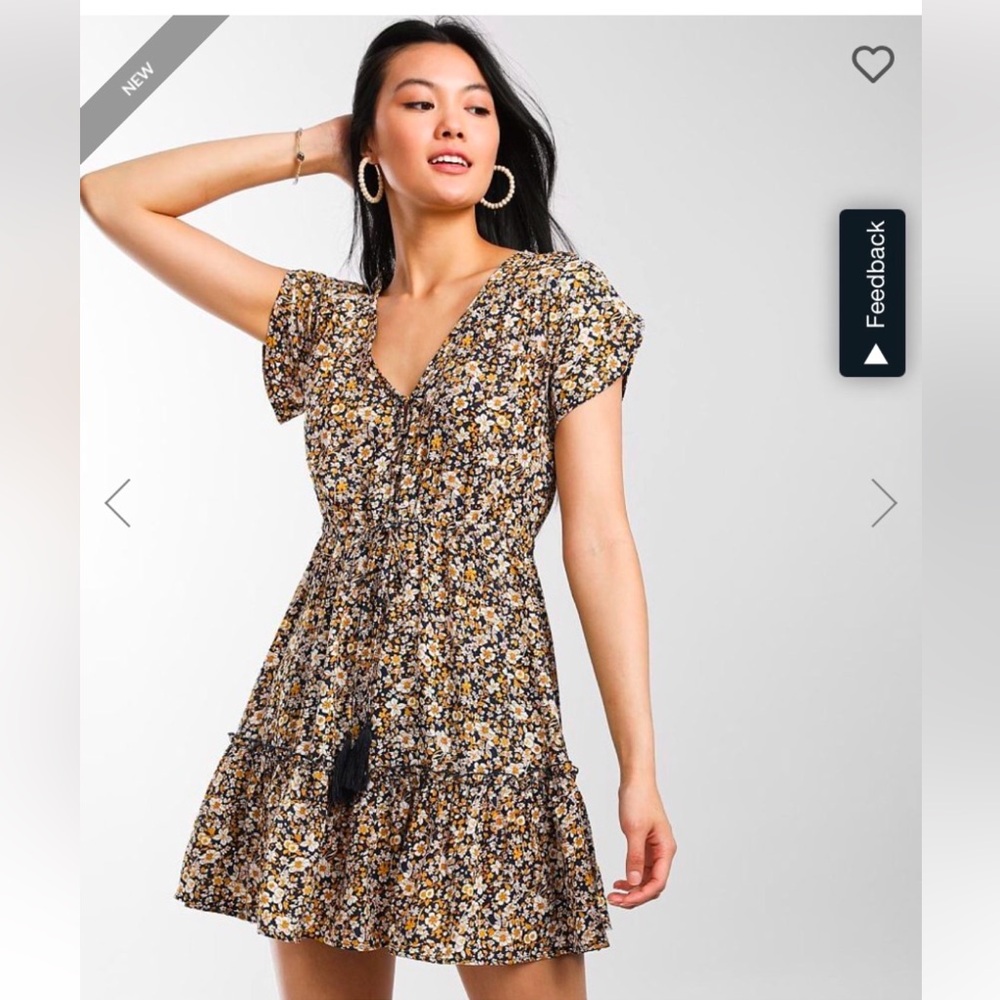 Floral Tiered V-Neck Dress